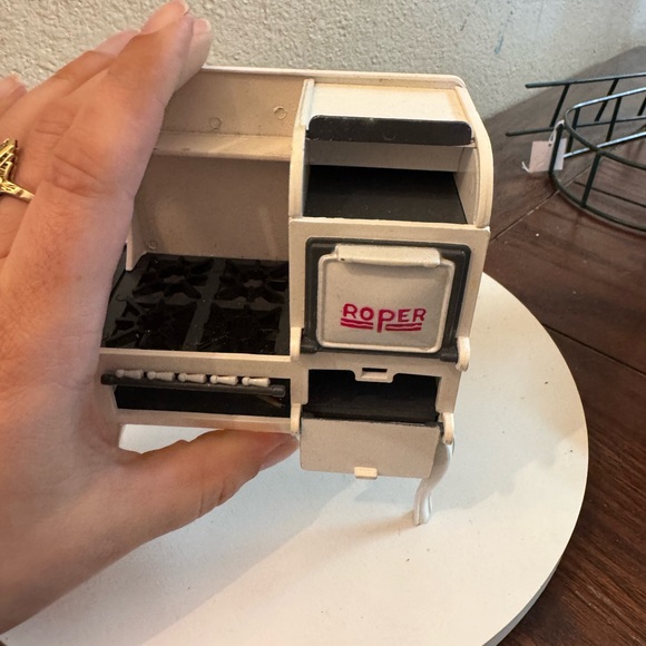 Dollhouse Roper Range Stove Oven 1920s Style 1:12 Scale Miniature Kitchen Metal - Picture 5 of 9